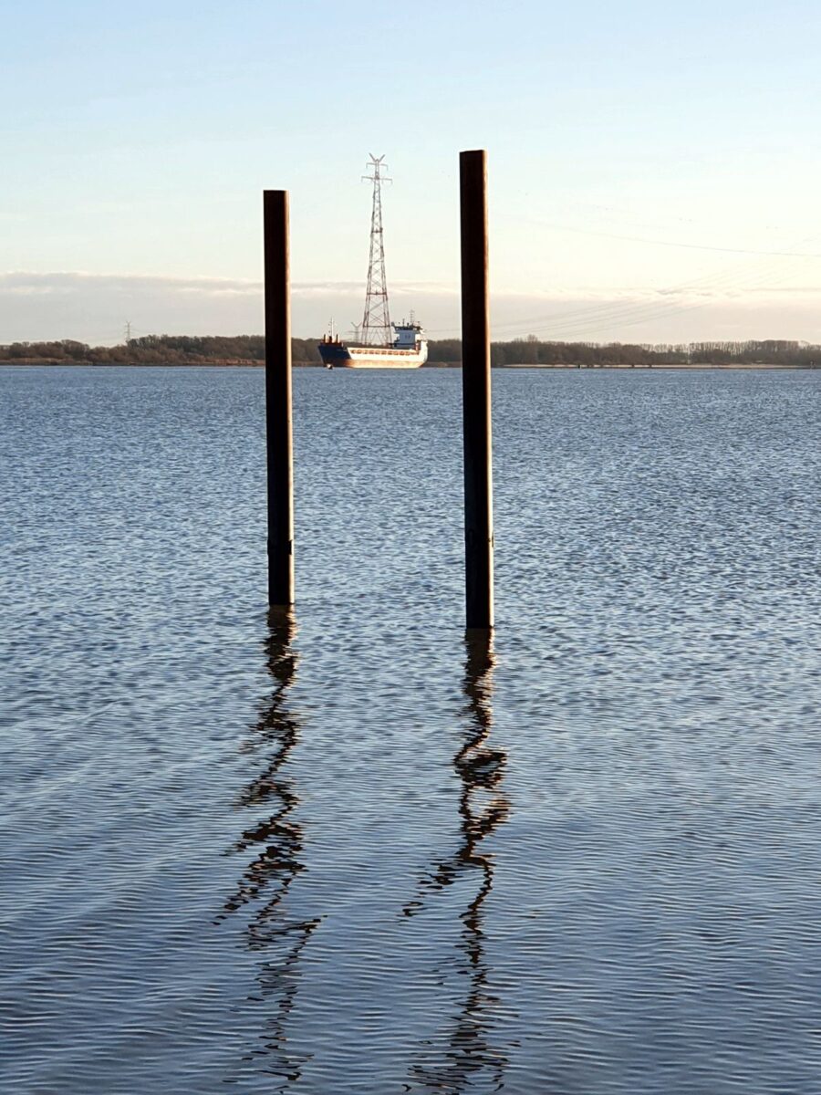 Elbe bei Bassenfleth