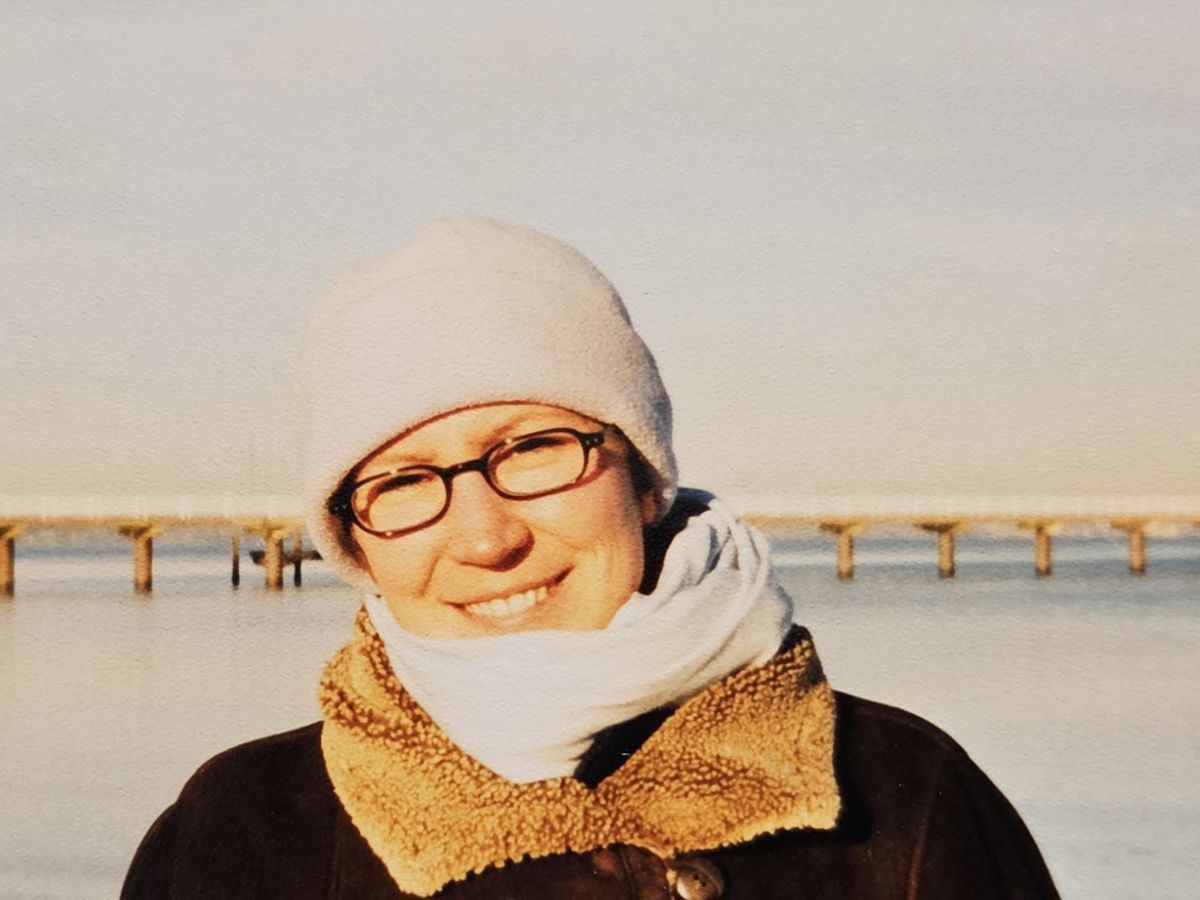 Ines Meyrose 2000 - Portrait mit Brille