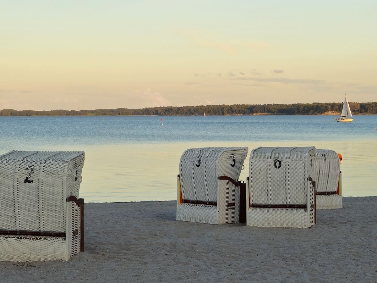 Eckernförder Bucht im Abendlicht im Spätsommer 2025
