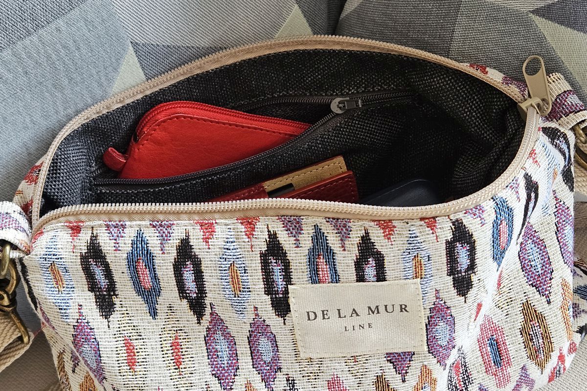 Stofftasche Urban von De la Mur Line mit Reißverschlussfach fürs Portemonnaie